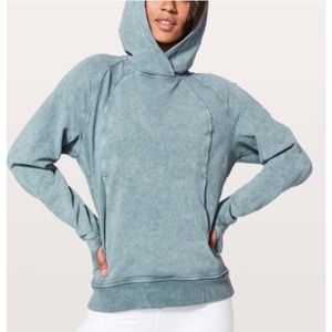 Lululemon Scuba Pullover Washed Blue Charcoal Size 6